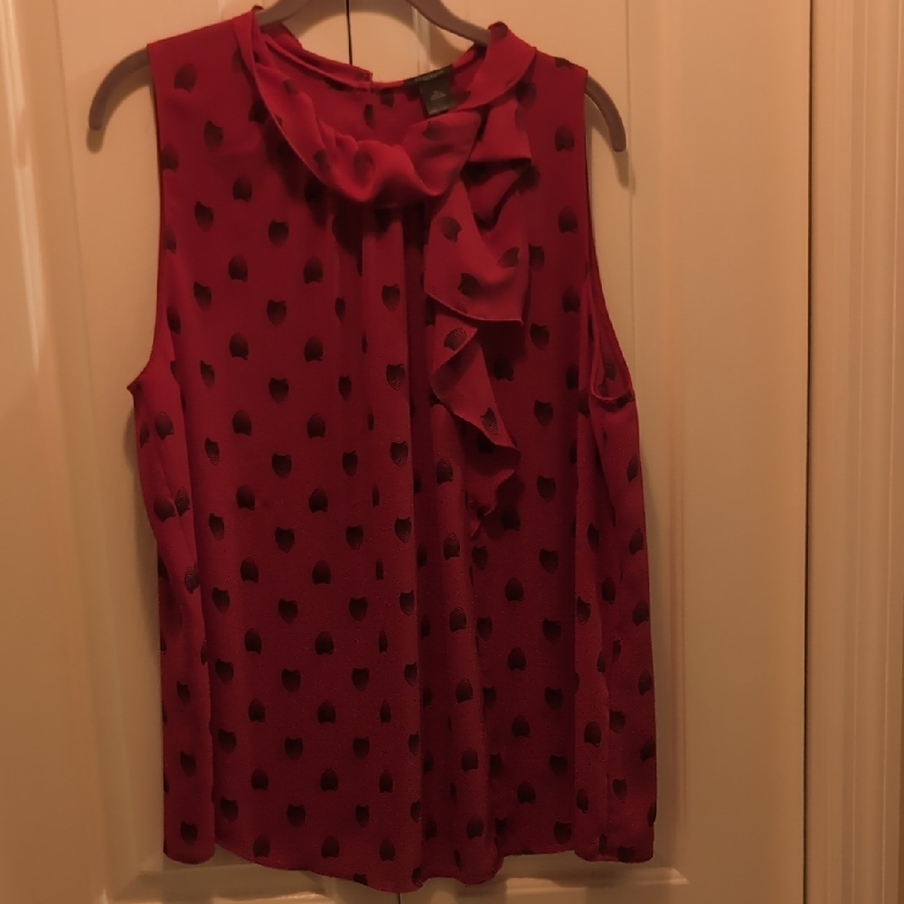 Red  fan shape spots sleeveless Top ann taylor